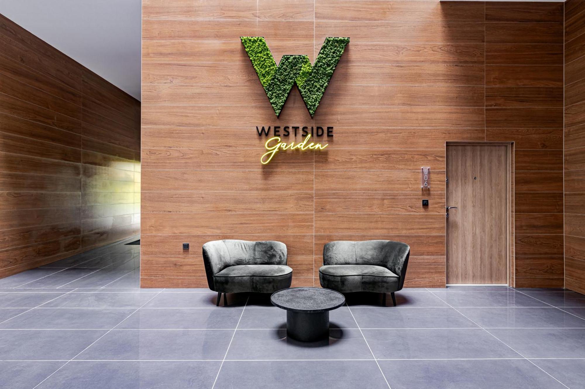 Apartahotel Westside Garden By Urbanrent Budapest